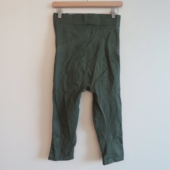 BLANQI Maternity Leggings in Dark Gray - Picture 9 of 12